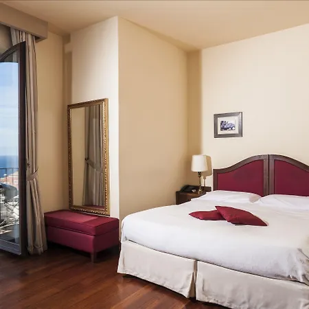 Western Santa Caterina 4* 아치레알레