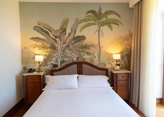 Western Santa Caterina מלון 4*