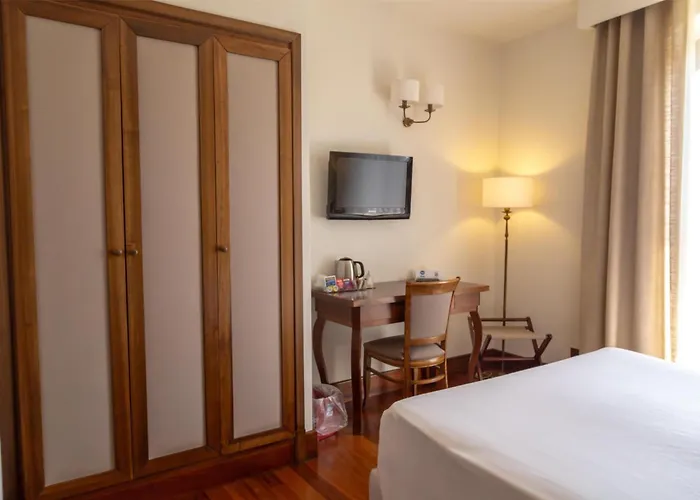 Western Santa Caterina 4*