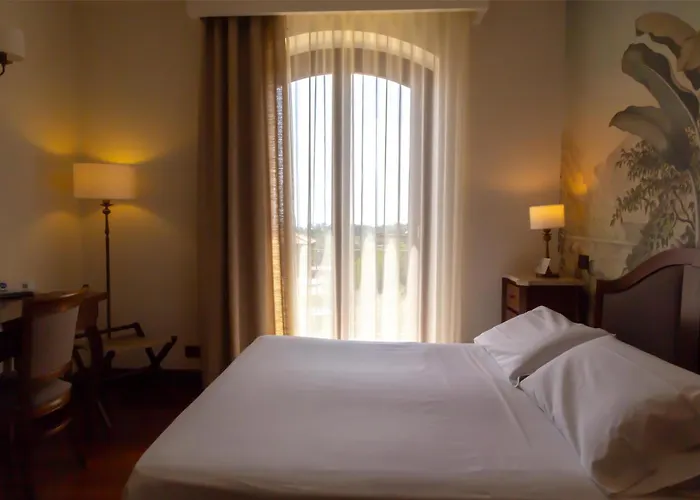 Western Santa Caterina מלון