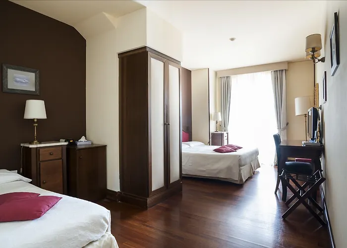 Western Santa Caterina מלון 4*